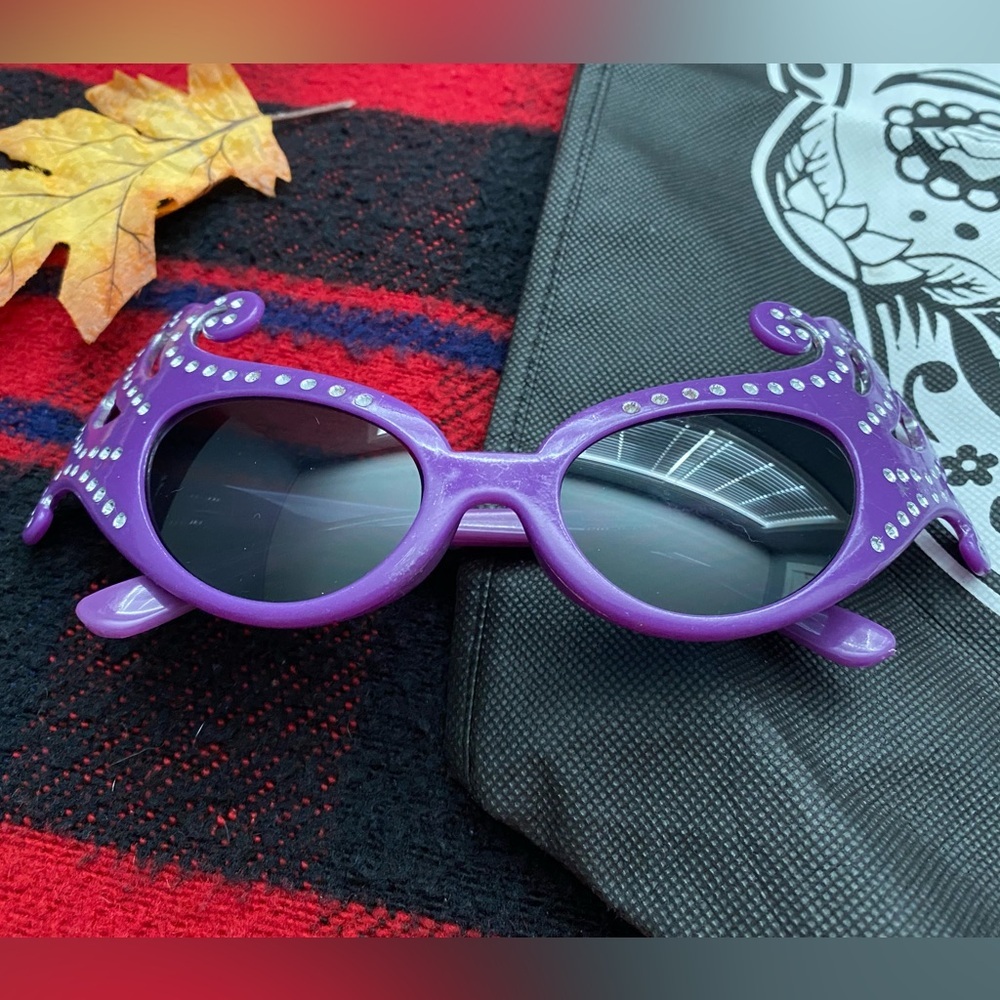SUGAR SKULL | Tote Bag with Tiara and Glam Tinted Glasses - Picture 7 of 9